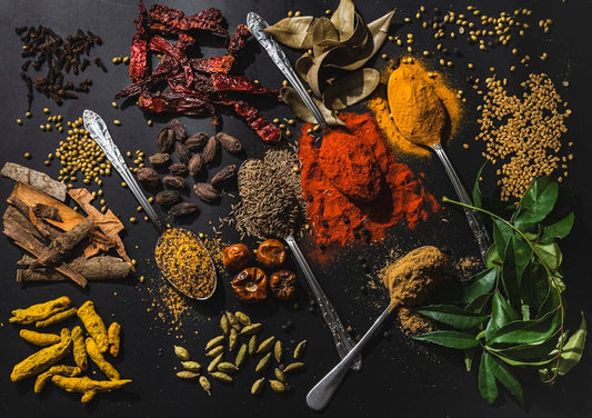 Cómo elegir la mezcla de especias perfecta para tus platos tradicionales - CosasDeCocineros